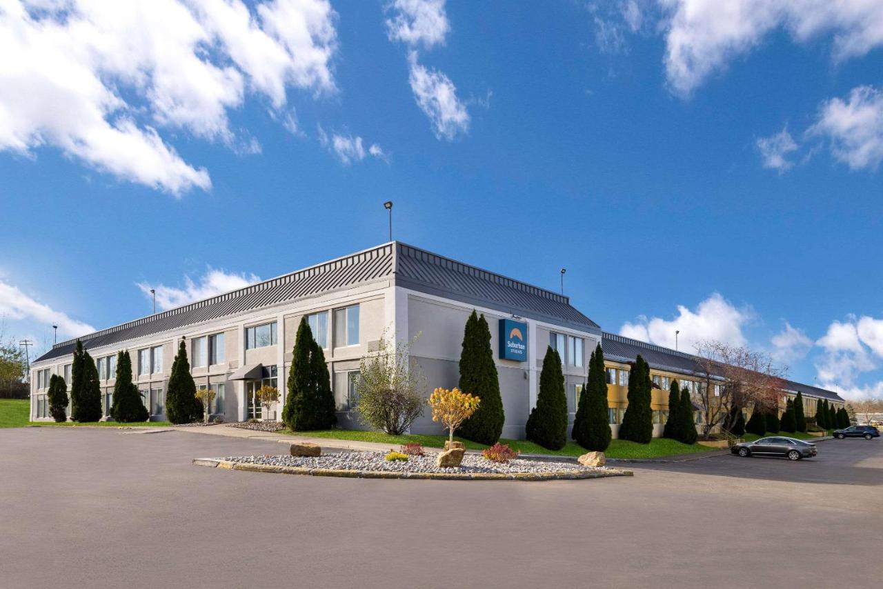 Quality Inn And Suites Fairgrounds - Syracuse Seneca Knolls Exterior foto